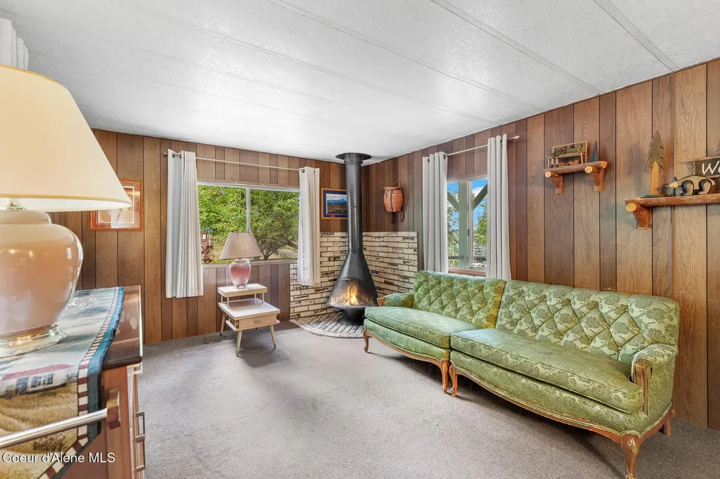 20791 S Cave Bay Road Worley ID 83876