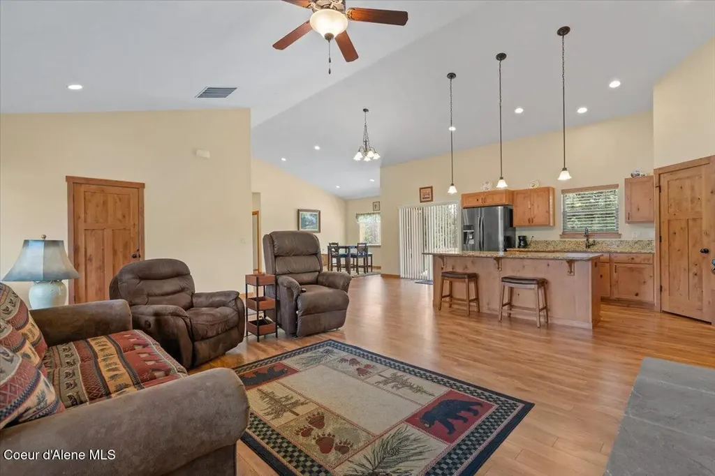 458 W Keva Lane Athol ID 83801