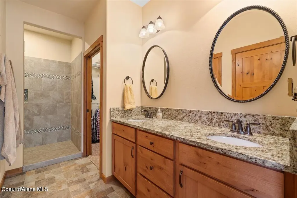 458 W Keva Lane Athol ID 83801