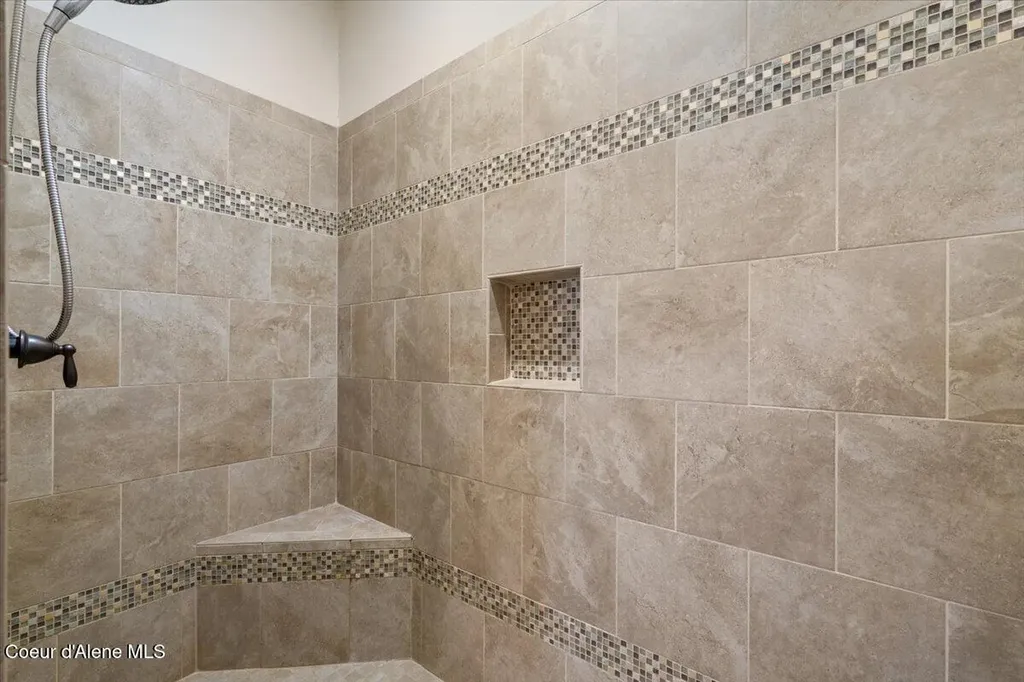 458 W Keva Lane Athol ID 83801