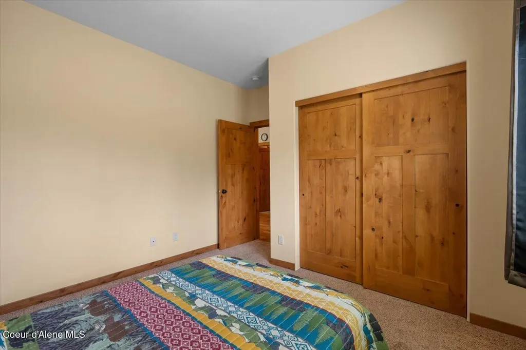 458 W Keva Lane Athol ID 83801