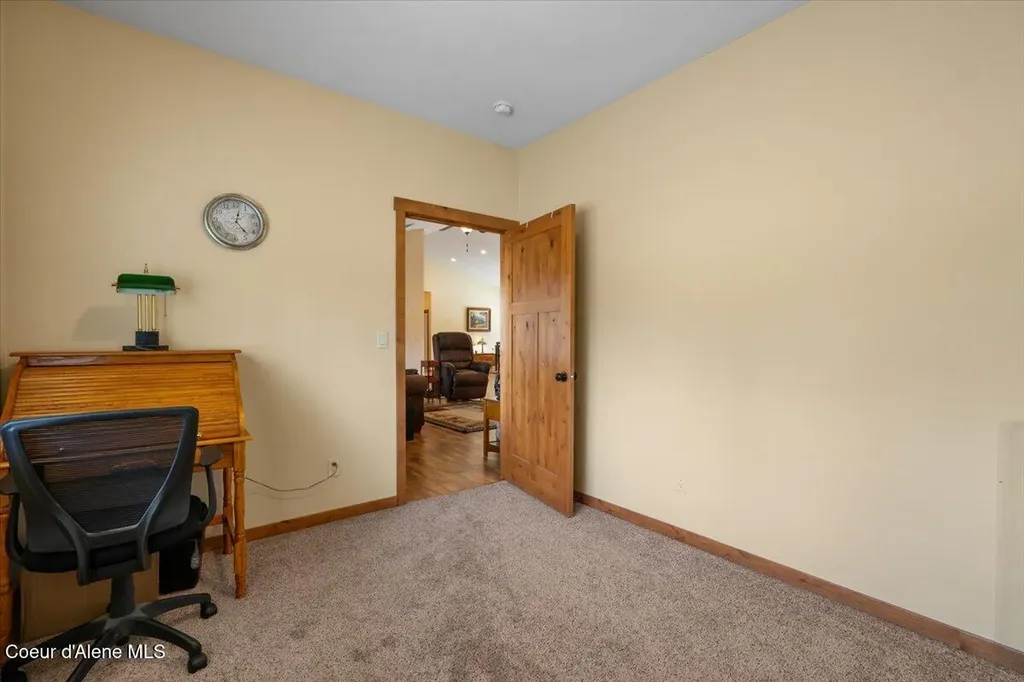 458 W Keva Lane Athol ID 83801