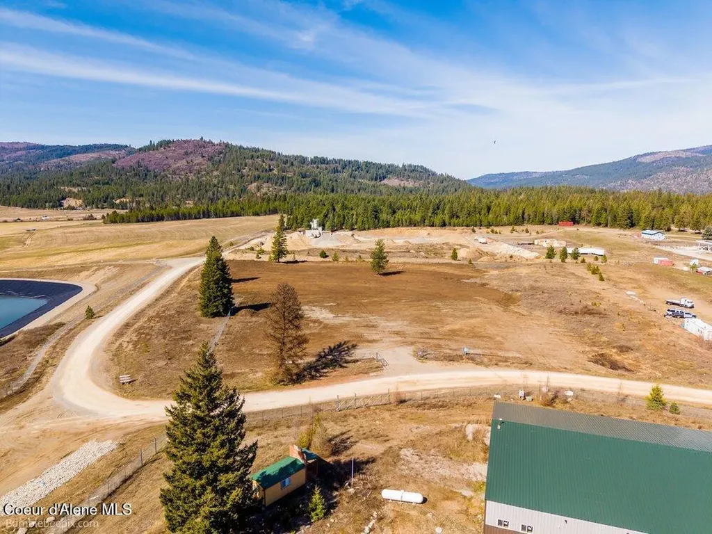Blk 1 Lot 6 Industrial Park Avenue Spirit Lake ID 83869
