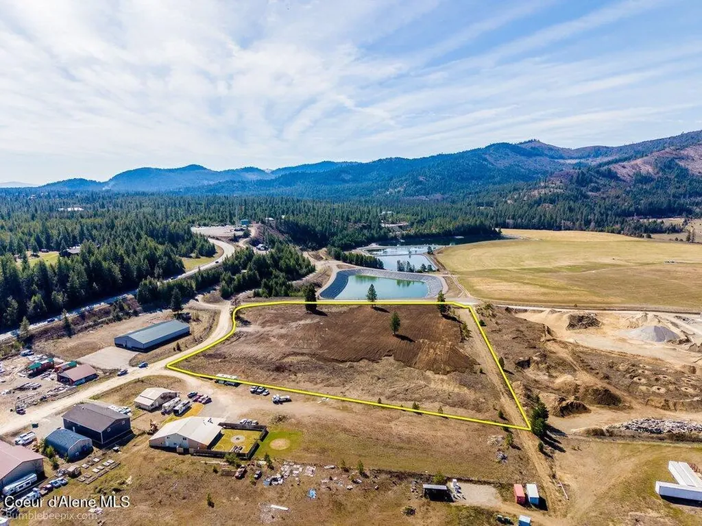 Blk 1 Lot 6 Industrial Park Avenue Spirit Lake ID 83869