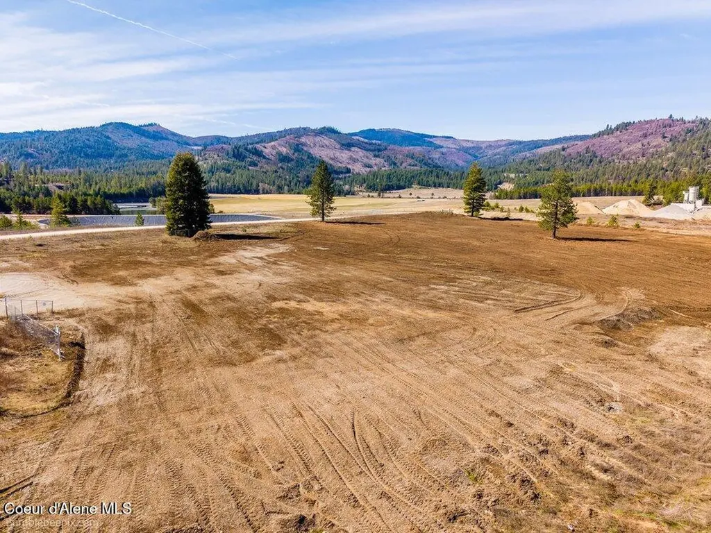Blk 1 Lot 6 Industrial Park Avenue Spirit Lake ID 83869