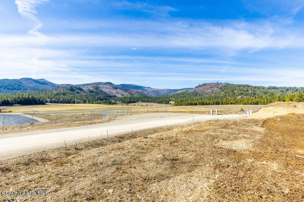 Blk 1 Lot 6 Industrial Park Avenue Spirit Lake ID 83869