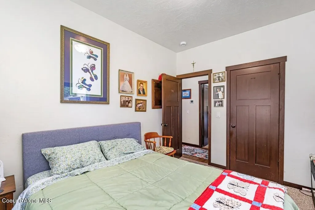 10209 E Snowy Lane Athol ID 83801