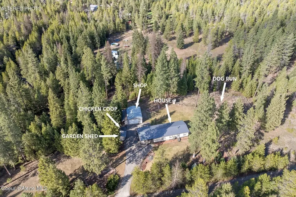 33 Torrens Trail Spirit Lake ID 83869