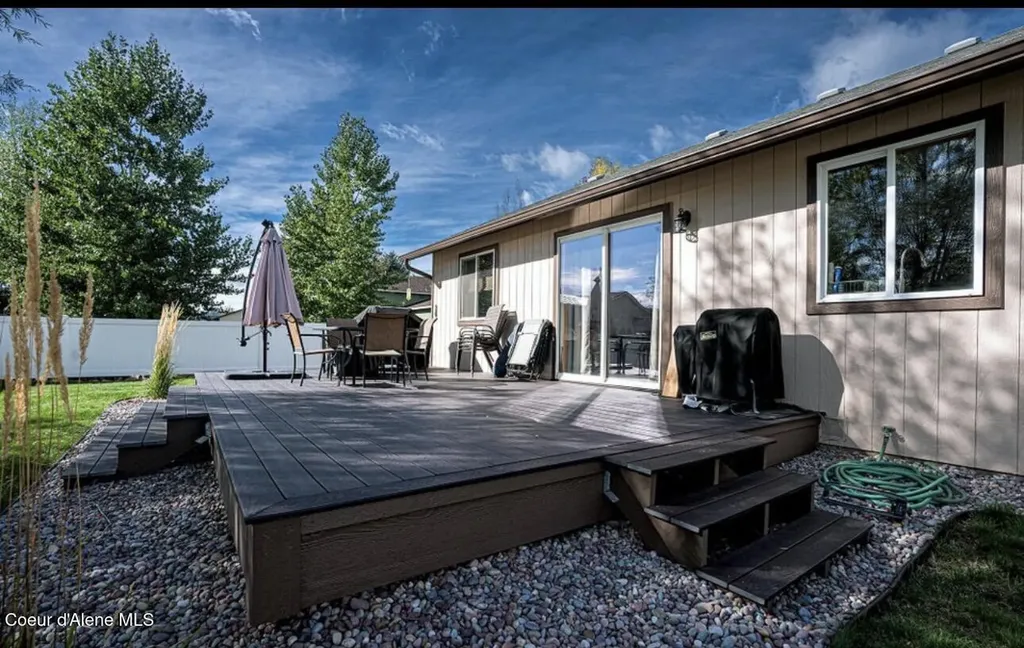 8474 W Colorado Street Rathdrum ID 83858