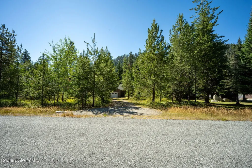 96 Tracy Lane Priest River ID 83856