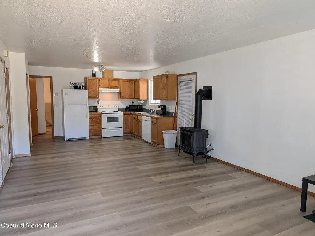901-903 Hickory Glen Avenue Sandpoint ID 83864