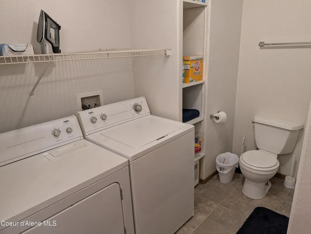 901-903 Hickory Glen Avenue Sandpoint ID 83864