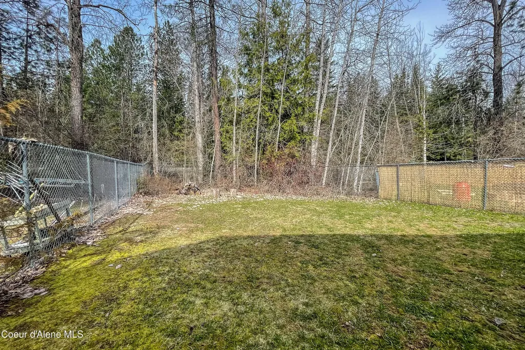 901-903 Hickory Glen Avenue Sandpoint ID 83864