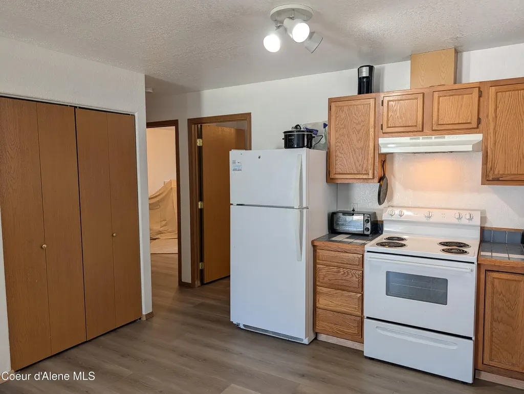 901-903 Hickory Glen Avenue Sandpoint ID 83864