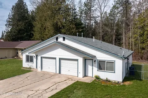 901-903 Hickory Glen Avenue Sandpoint ID 83864