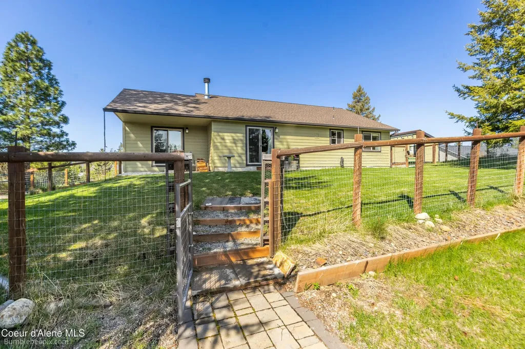 32732 N 14th Avenue Spirit Lake ID 83869