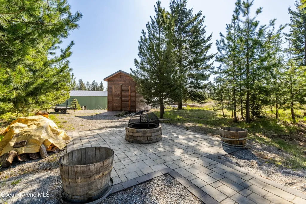 32732 N 14th Avenue Spirit Lake ID 83869
