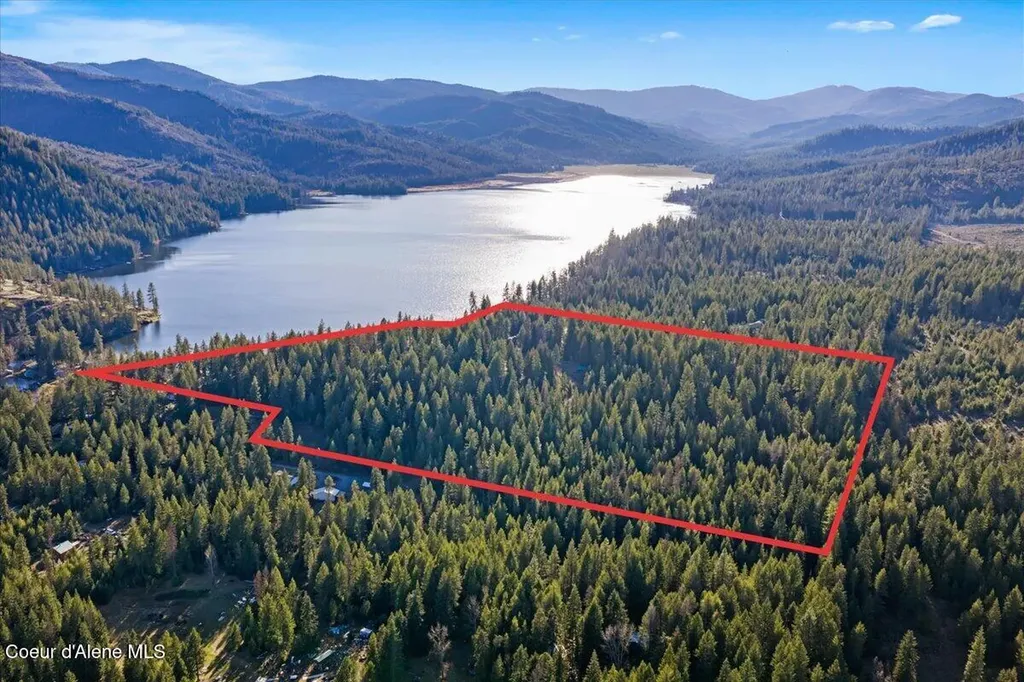 8072 W Radmer Road Rathdrum ID 83858