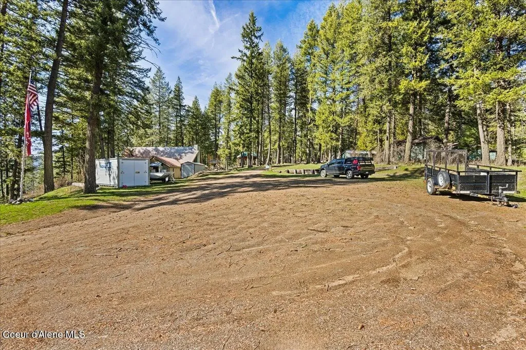 8072 W Radmer Road Rathdrum ID 83858