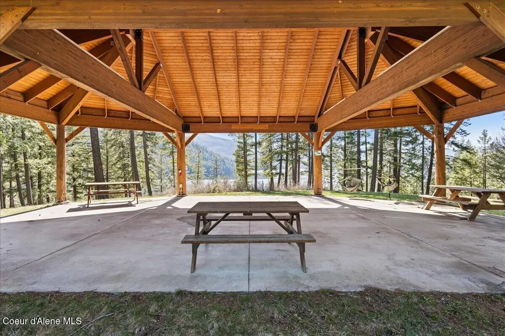 8072 W Radmer Road Rathdrum ID 83858