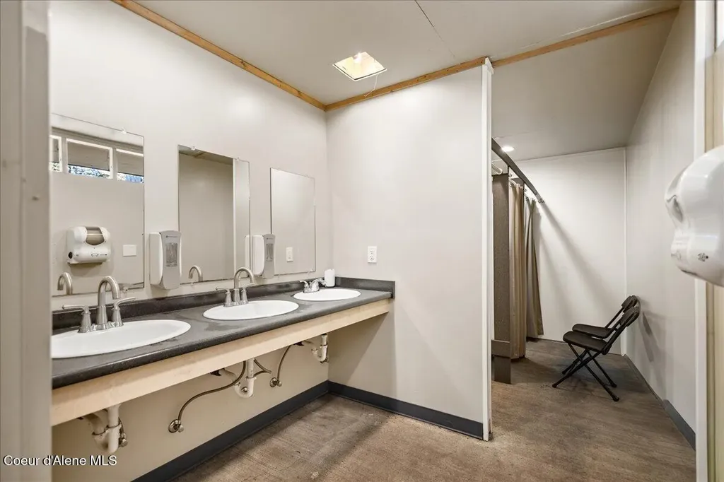 8072 W Radmer Road Rathdrum ID 83858