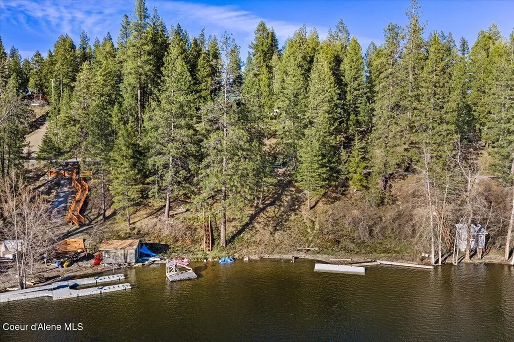 8072 W Radmer Road Rathdrum ID 83858