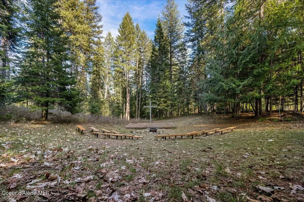 8072 W Radmer Road Rathdrum ID 83858