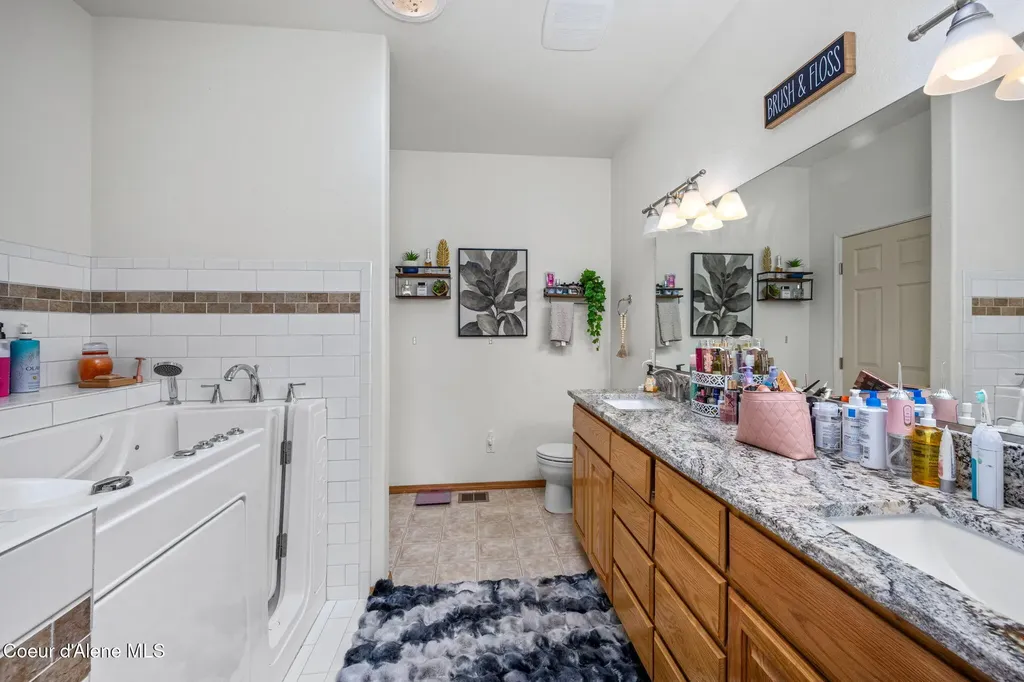 6035 W Conkling Road Worley ID 83876