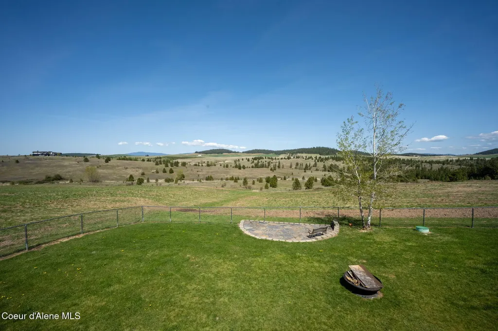 6035 W Conkling Road Worley ID 83876