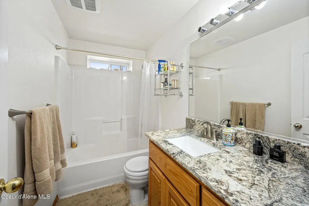 6035 W Conkling Road Worley ID 83876