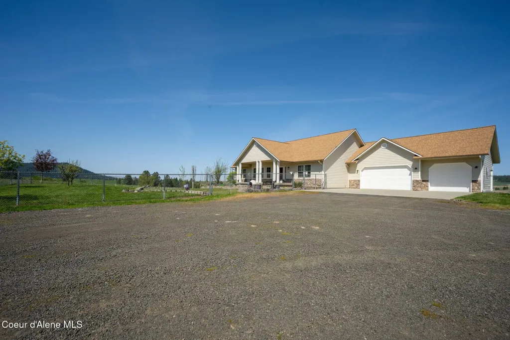 6035 W Conkling Road Worley ID 83876