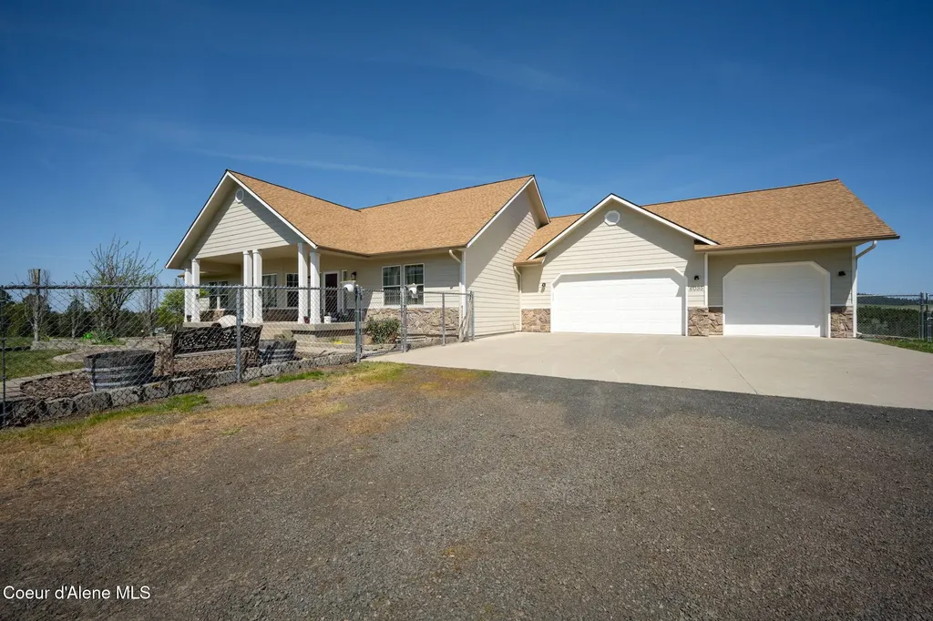 6035 W Conkling Road Worley ID 83876