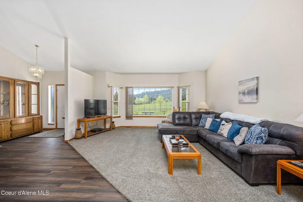 6035 W Conkling Road Worley ID 83876