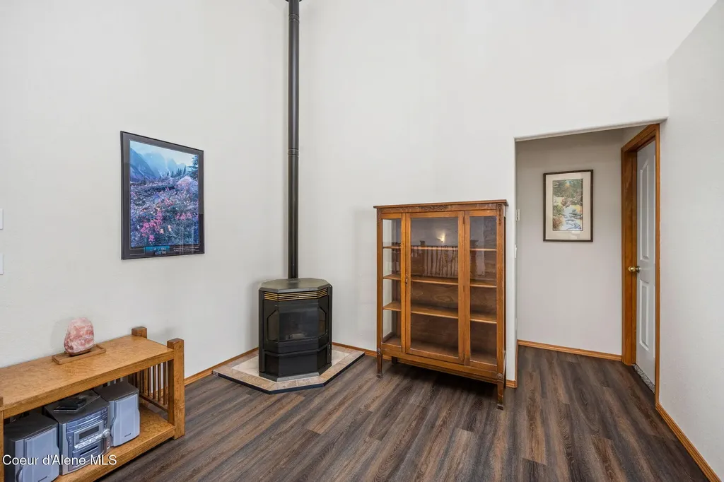 6035 W Conkling Road Worley ID 83876