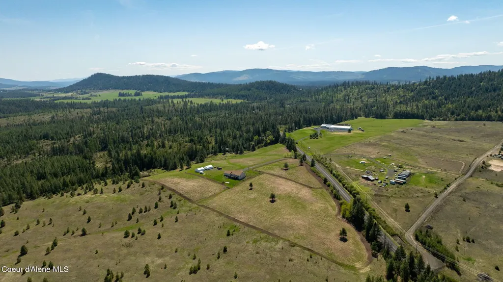6035 W Conkling Road Worley ID 83876