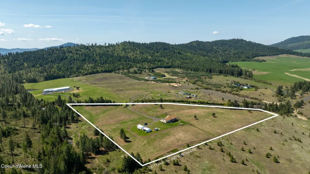 6035 W Conkling Road Worley ID 83876