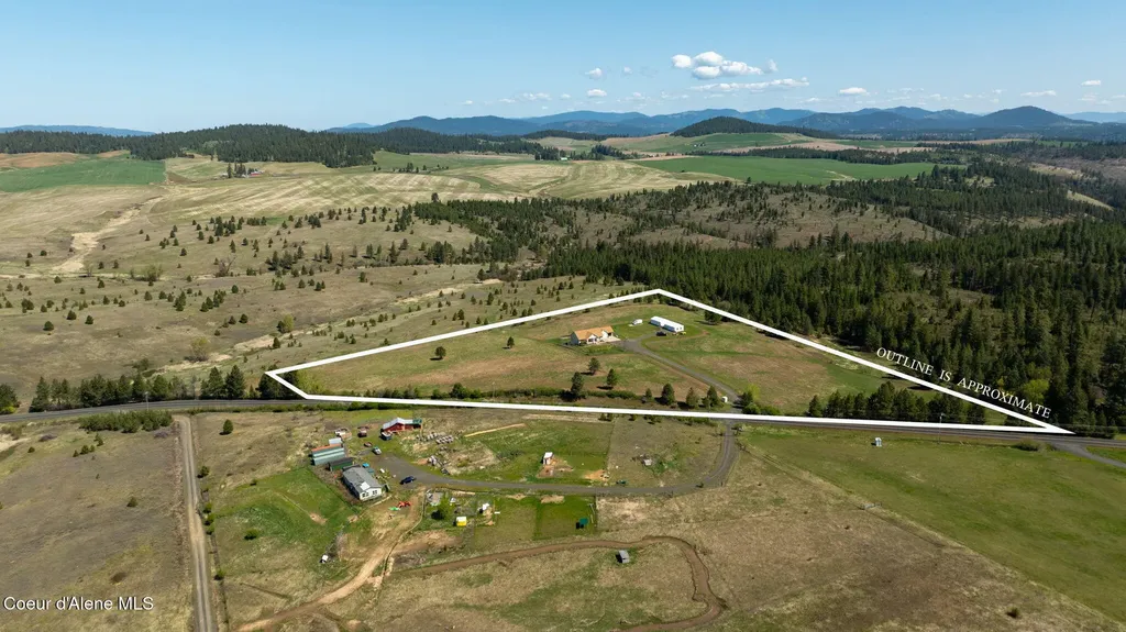 6035 W Conkling Road Worley ID 83876