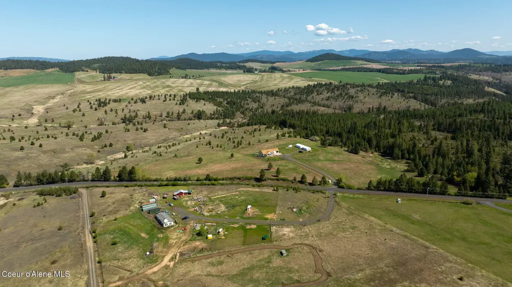 6035 W Conkling Road Worley ID 83876