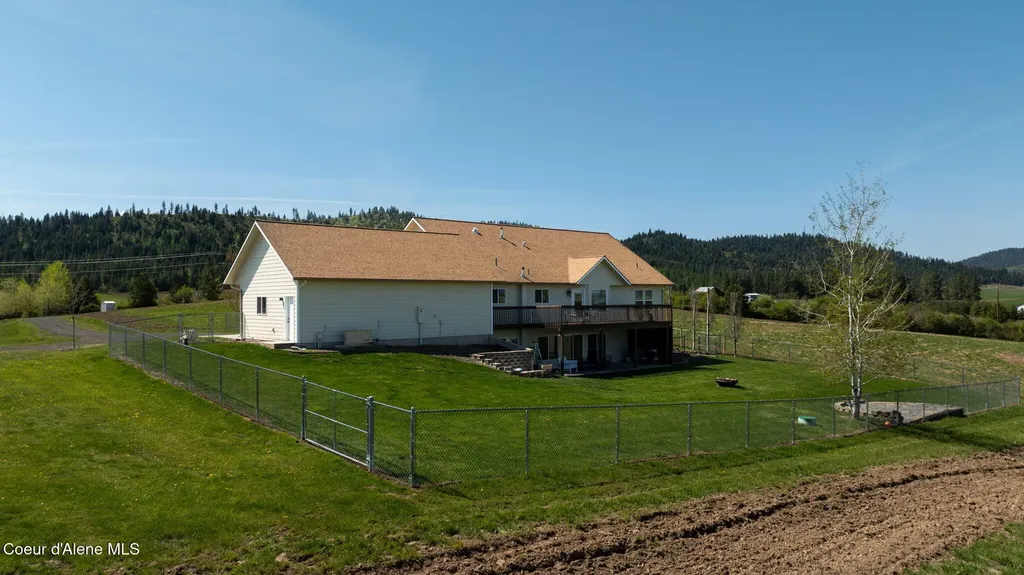 6035 W Conkling Road Worley ID 83876