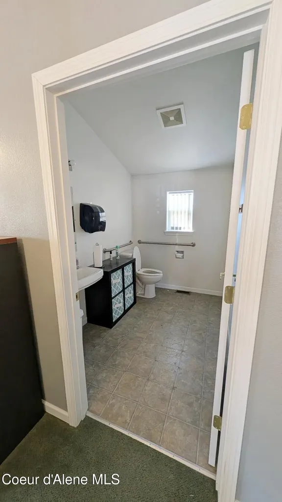 108 N Division Street Pinehurst ID 83850