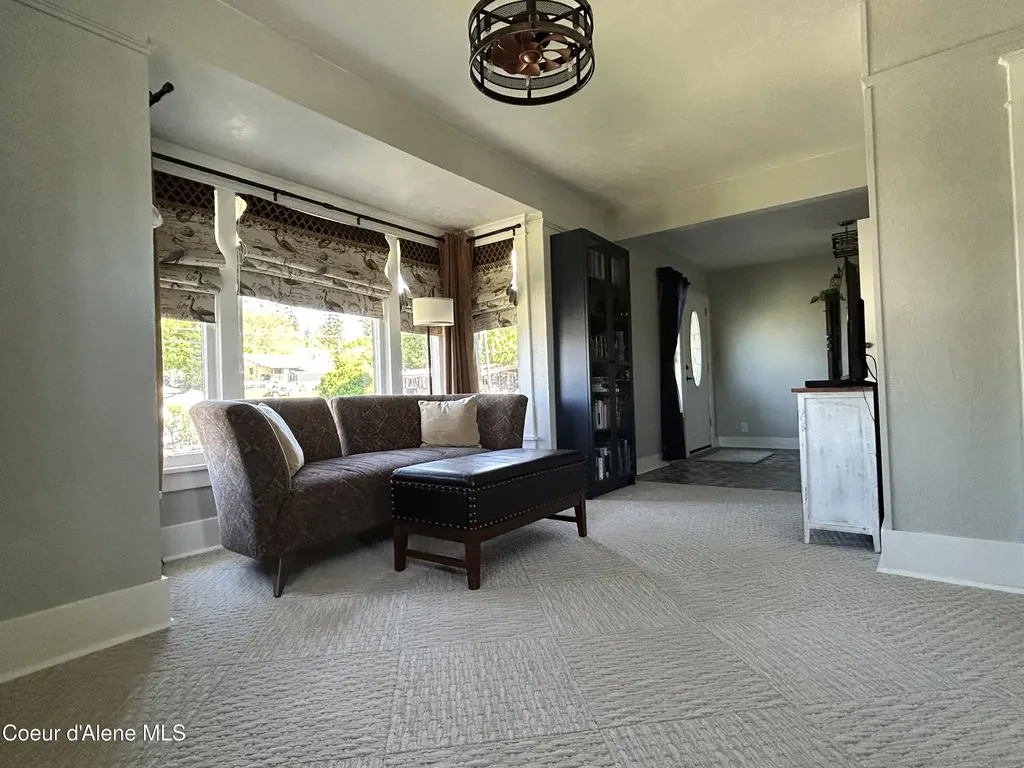 429 S 8th Street St. Maries ID 83861