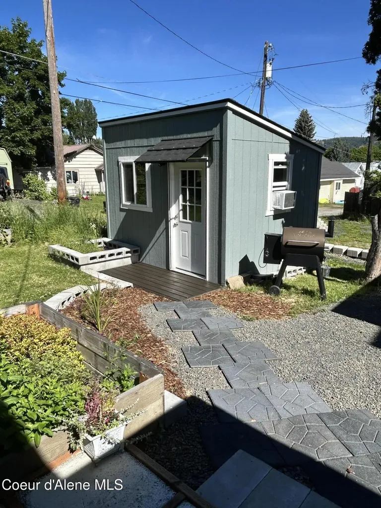429 S 8th Street St. Maries ID 83861