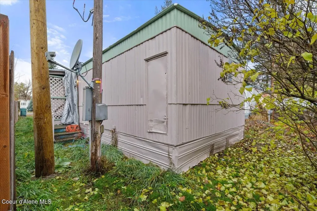 1356 N Highway 41 #6 Post Falls ID 83854