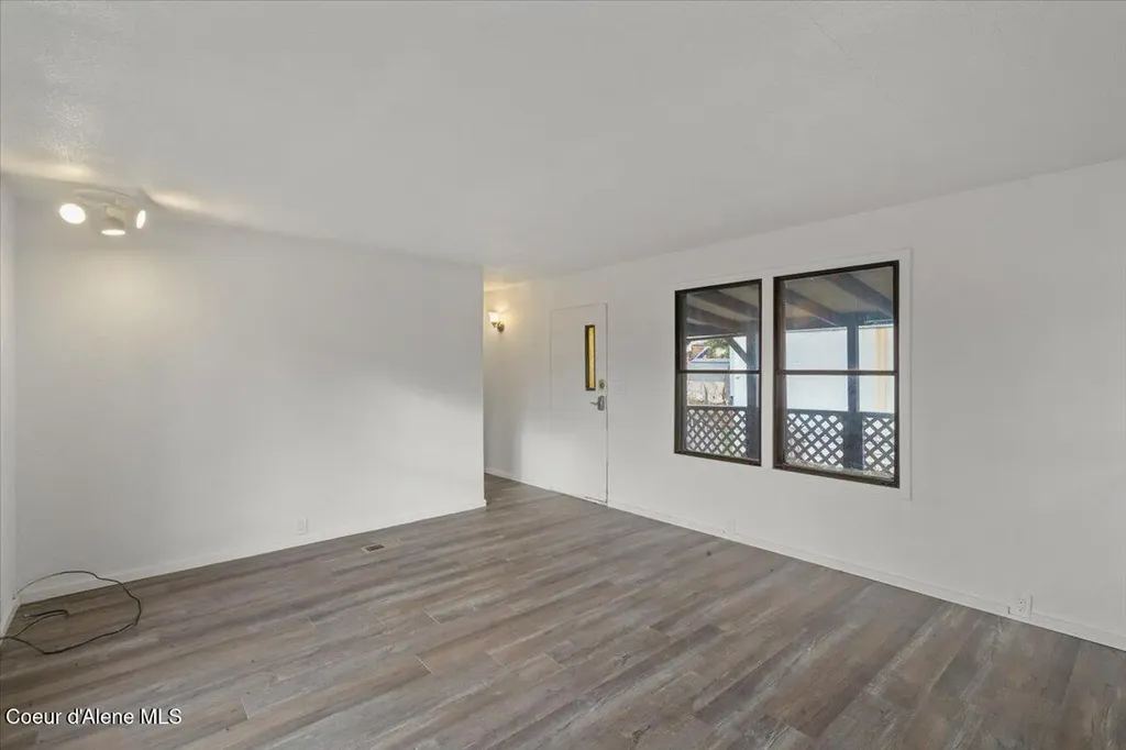 1356 N Highway 41 #6 Post Falls ID 83854