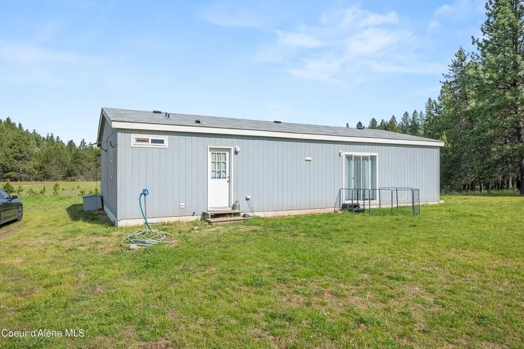 95 Twin Rivers Road Athol ID 83801