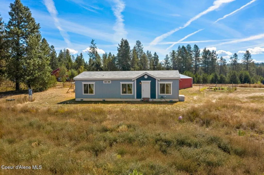 95 Twin Rivers Road Athol ID 83801