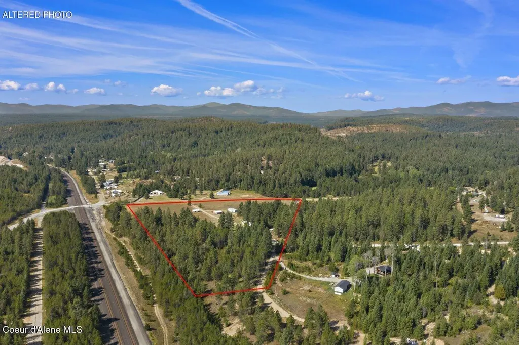 95 Twin Rivers Road Athol ID 83801