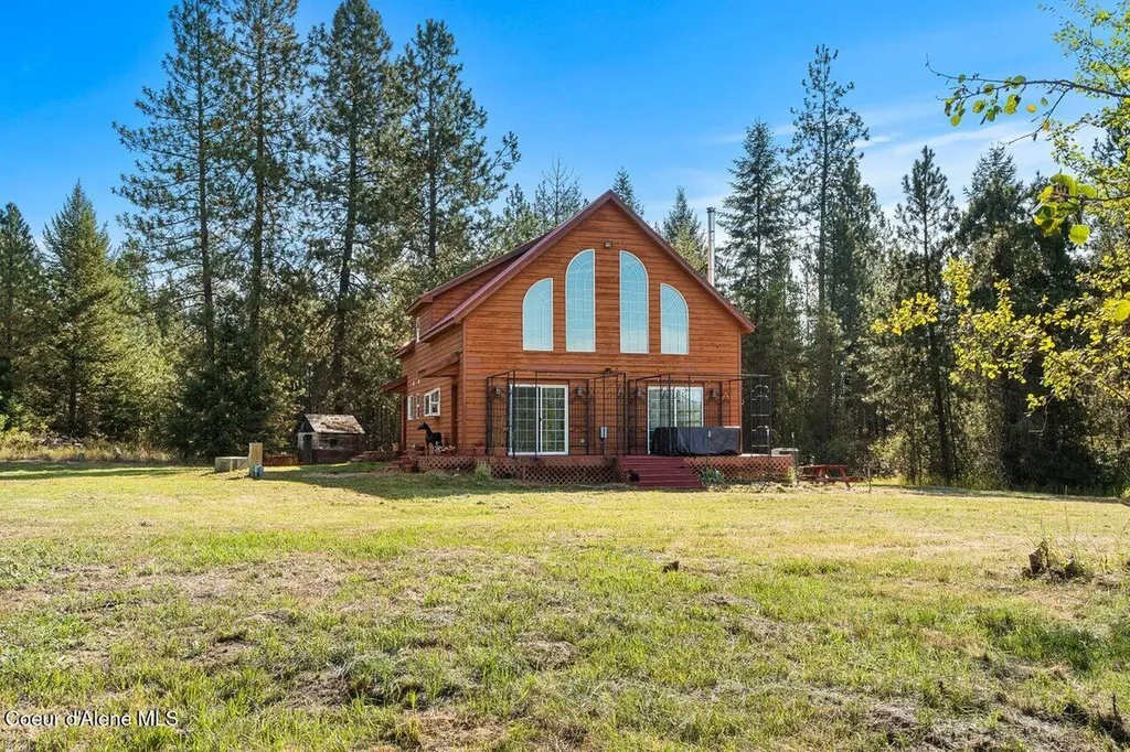 95 Twin Rivers Road Athol ID 83801