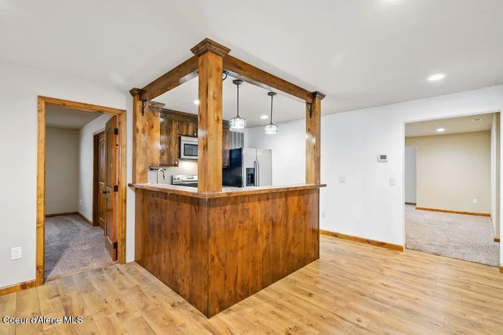 4308 E Rosemont Drive Athol ID 83801