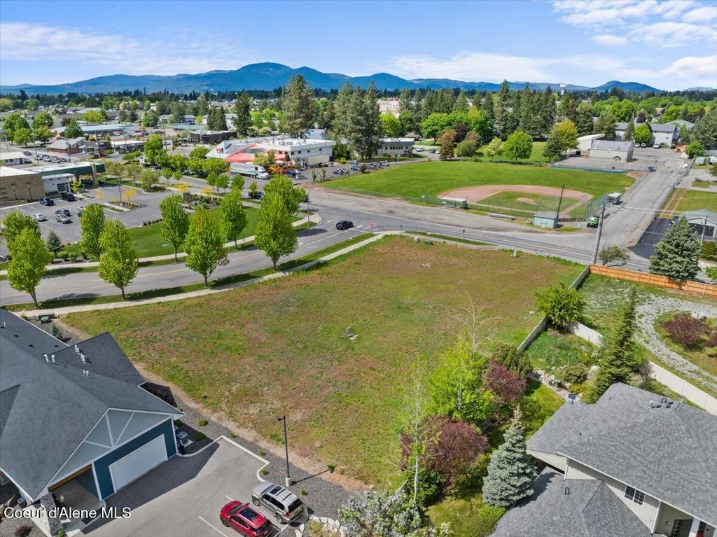 8776 N Wayne Drive Hayden ID 83835